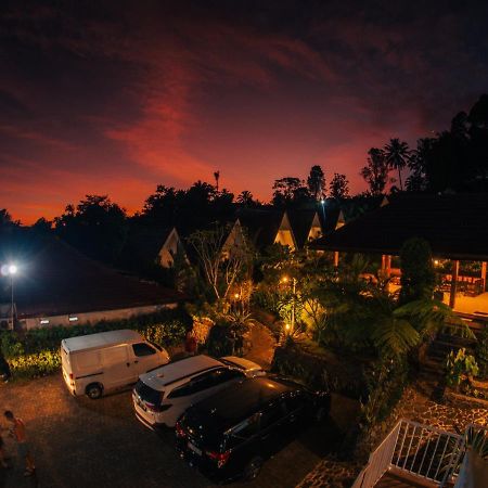 Tumpaksewu Homestay Sidomukti Bagian luar foto