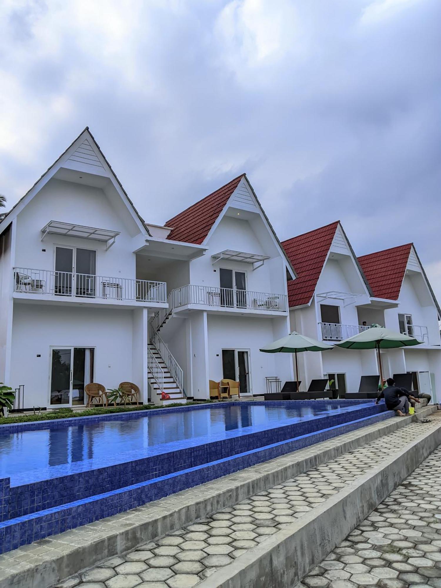 Tumpaksewu Homestay Sidomukti Bagian luar foto