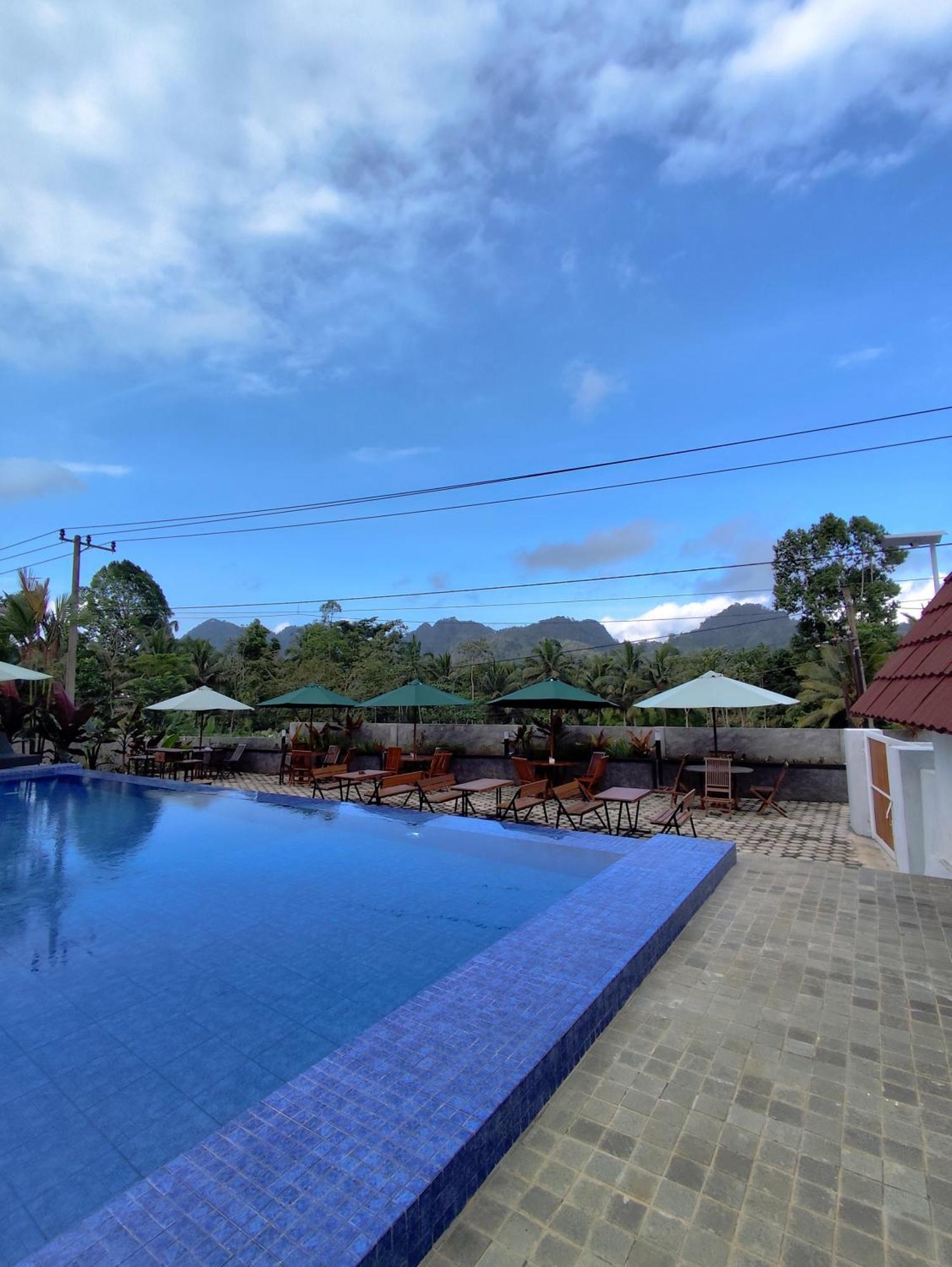 Tumpaksewu Homestay Sidomukti Bagian luar foto